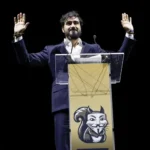 "La crítica implacable: Eurodiputado denuncia 'pandora' en regulación de migrantes y pide transparencia al ejecutivo"